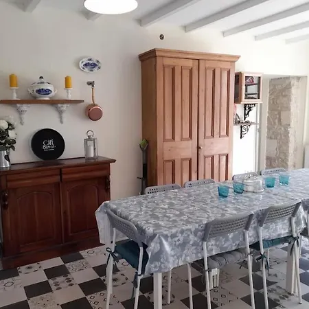 Tres Jolie * Bernay-Saint-Martin