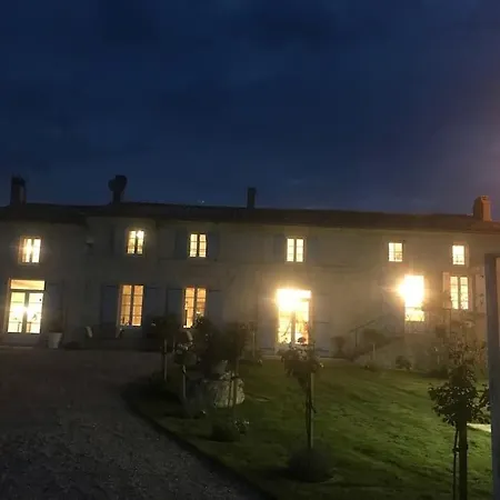 Holiday home Tres Jolie