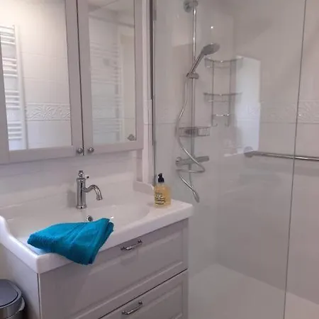 Holiday home Tres Jolie