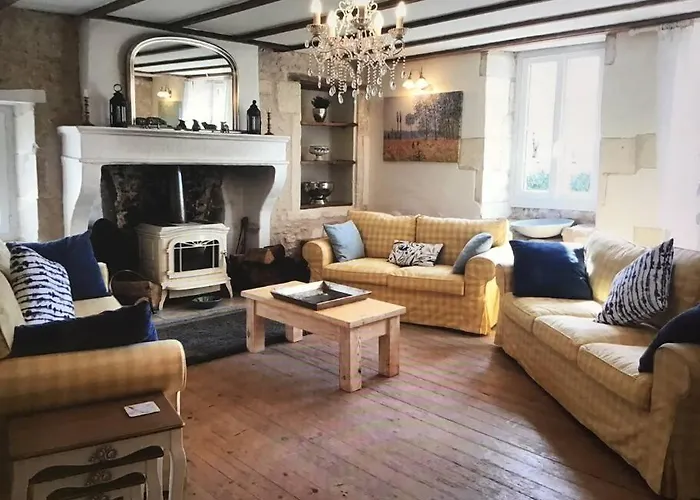 Très Jolie Hébergement de vacances Bernay-Saint-Martin