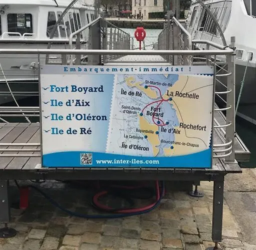 Très Jolie * Bernay-Saint-Martin